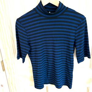 Frame Striped Ribbed Turtleneck. Size Large.
